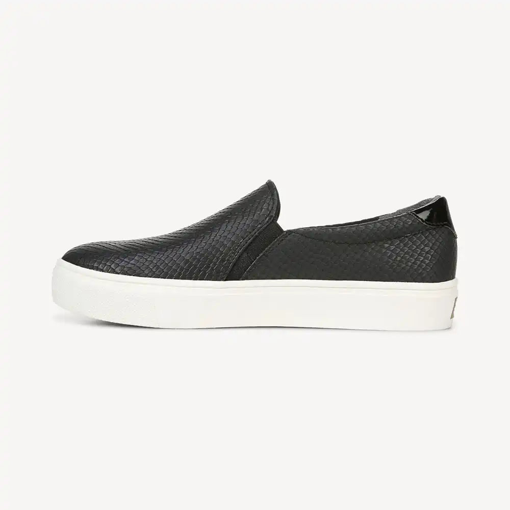Women's Nova Slip On Sneaker