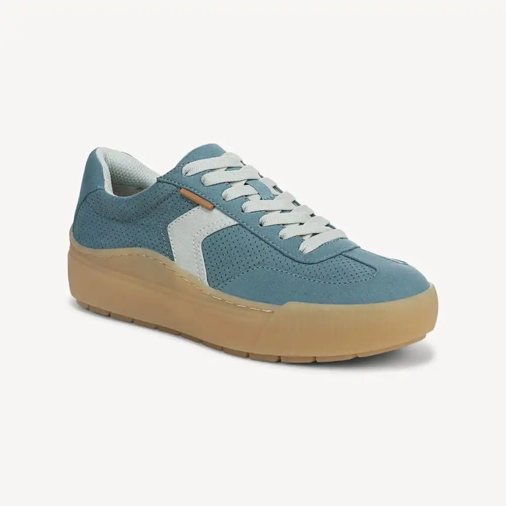 Women's Time Off Win Lace Sneaker