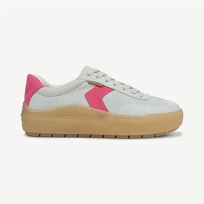 Women's Time Off Win Lace Sneaker