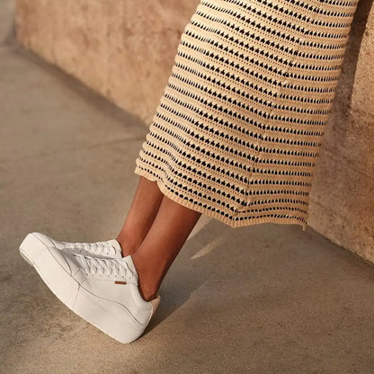 Women's Time Off Max Lace Up Sneaker
