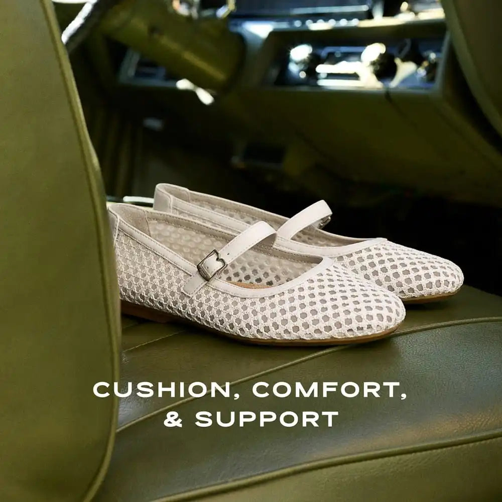 Women's Wren Mary Jane Flat