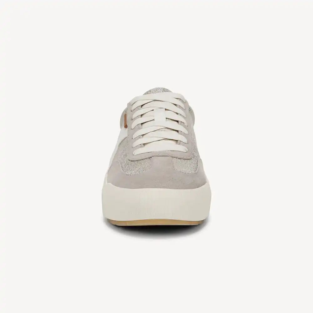 Women's Time Off Win Lace Sneaker