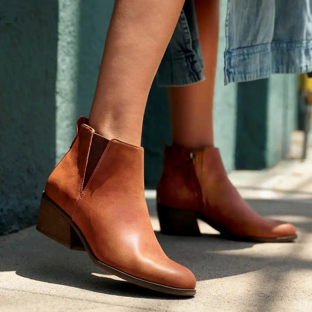 Women's Lacey Ankle Bootie