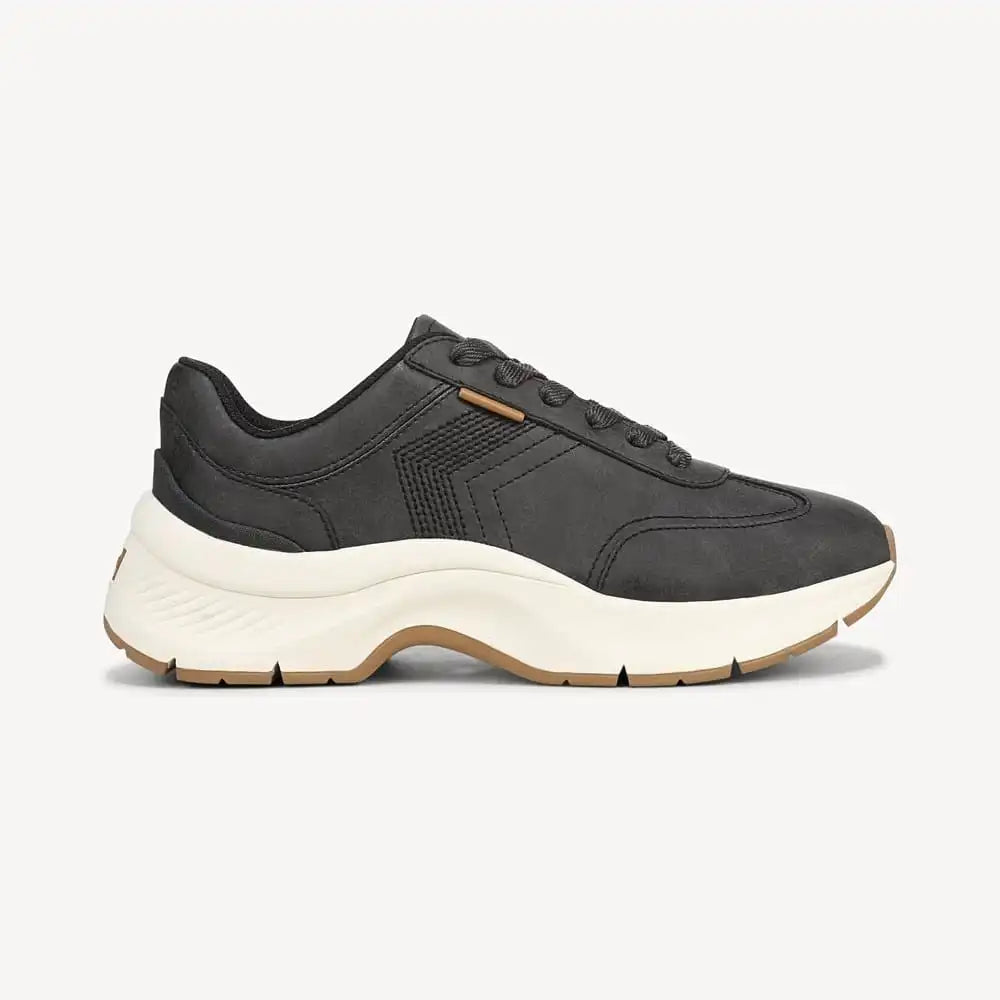 Women's Walk Mode Sneaker