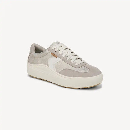 Women's Time Off Win Lace Sneaker