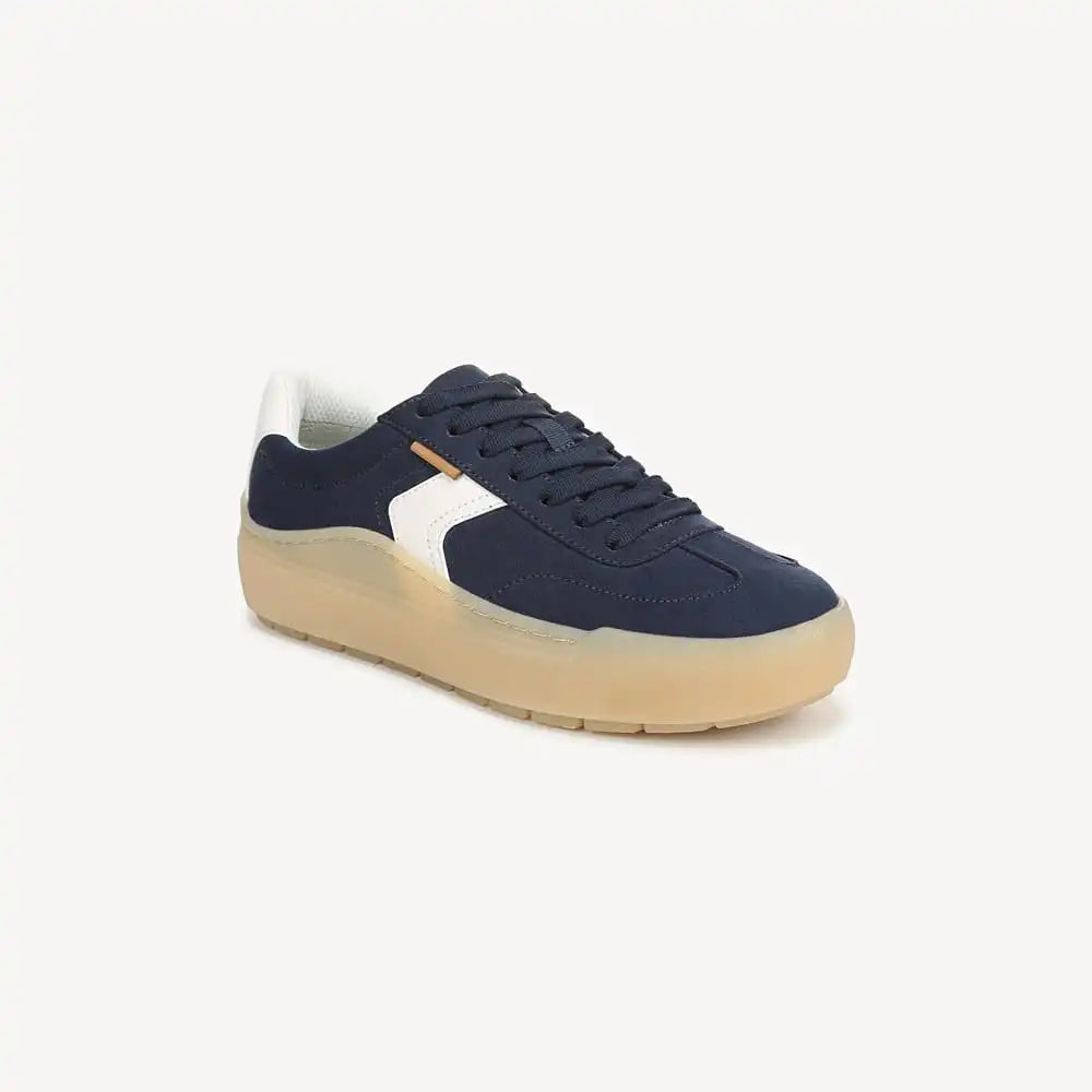 Women's Time Off Win Lace Sneaker