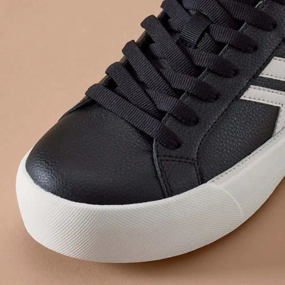 Women's Young and Free Platform Sneaker