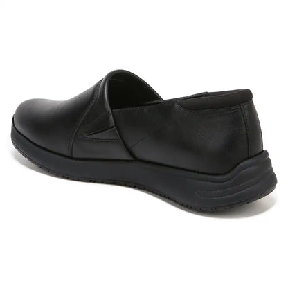 Women's Dive In Wide Slip Resistant Slip On