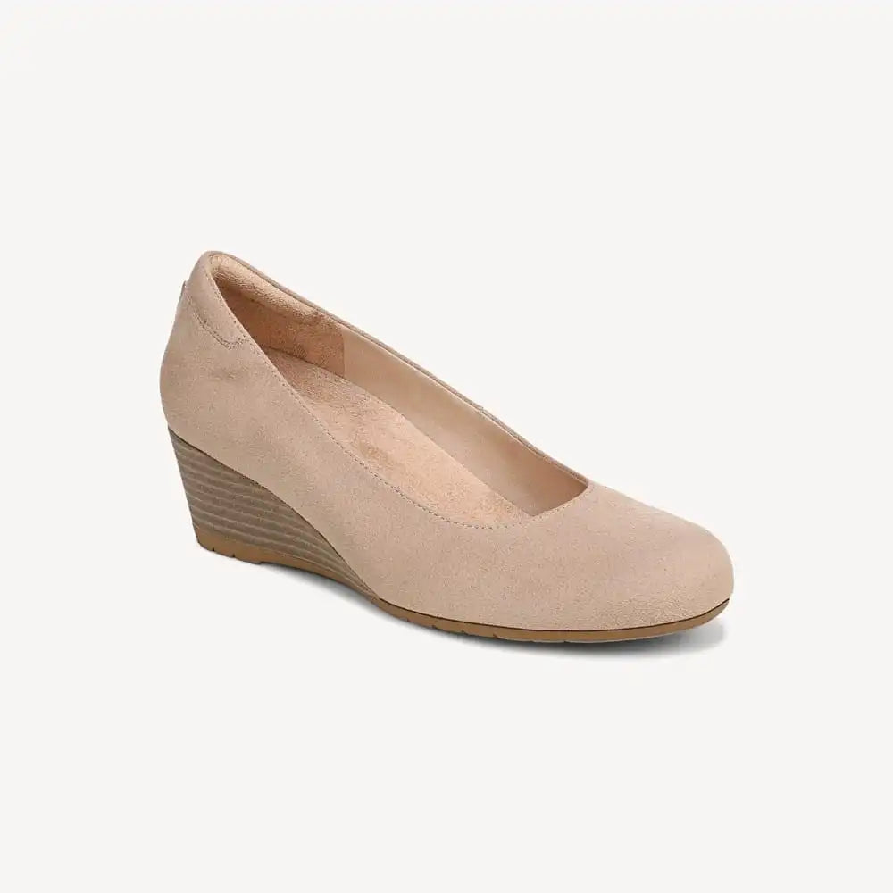 Women's Be Flex Wedge Pump