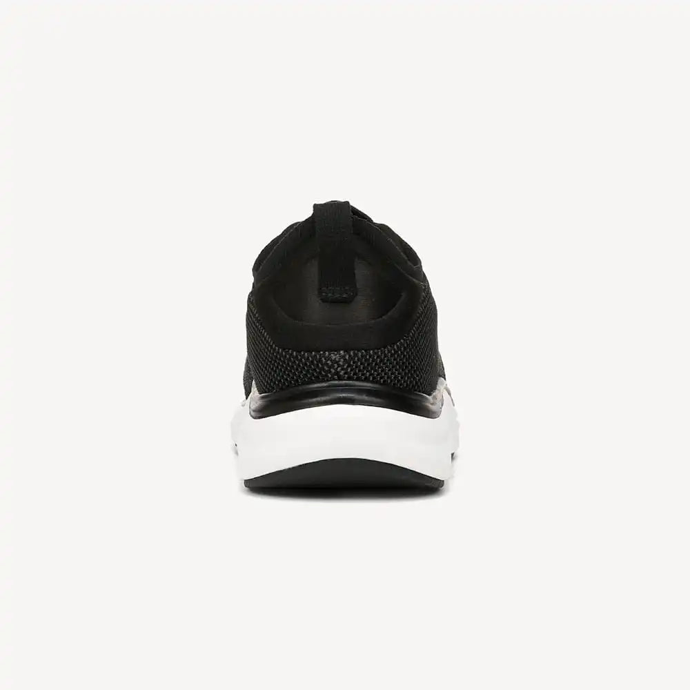Men's Feel Ready Lace Up Sneaker