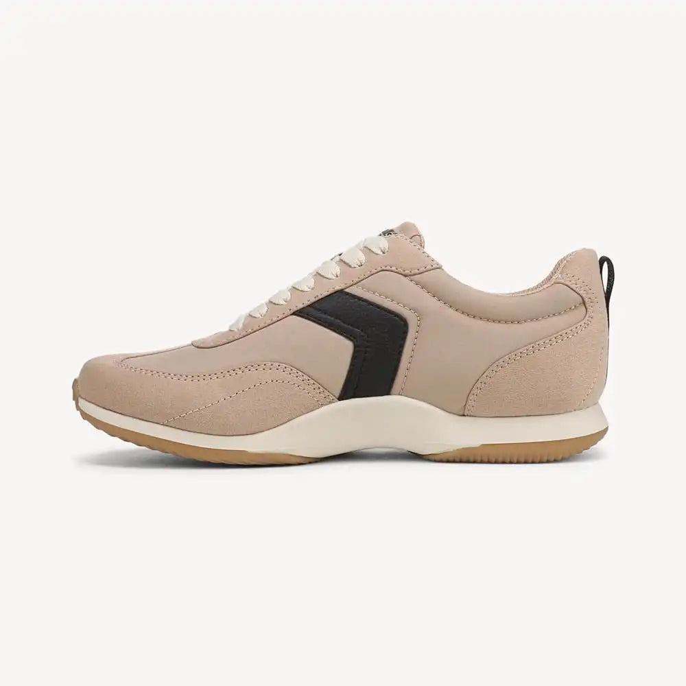 Women's Good Ol Days Lace Sneaker
