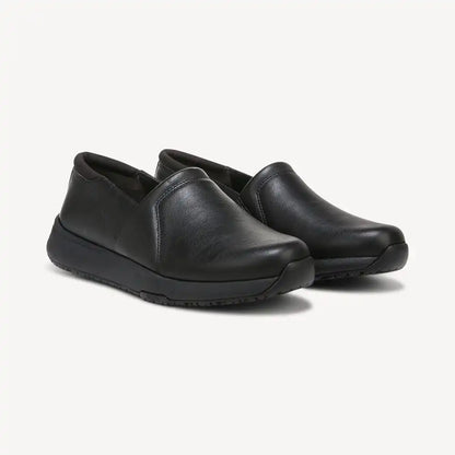 Women's Dive In Wide Slip Resistant Slip On