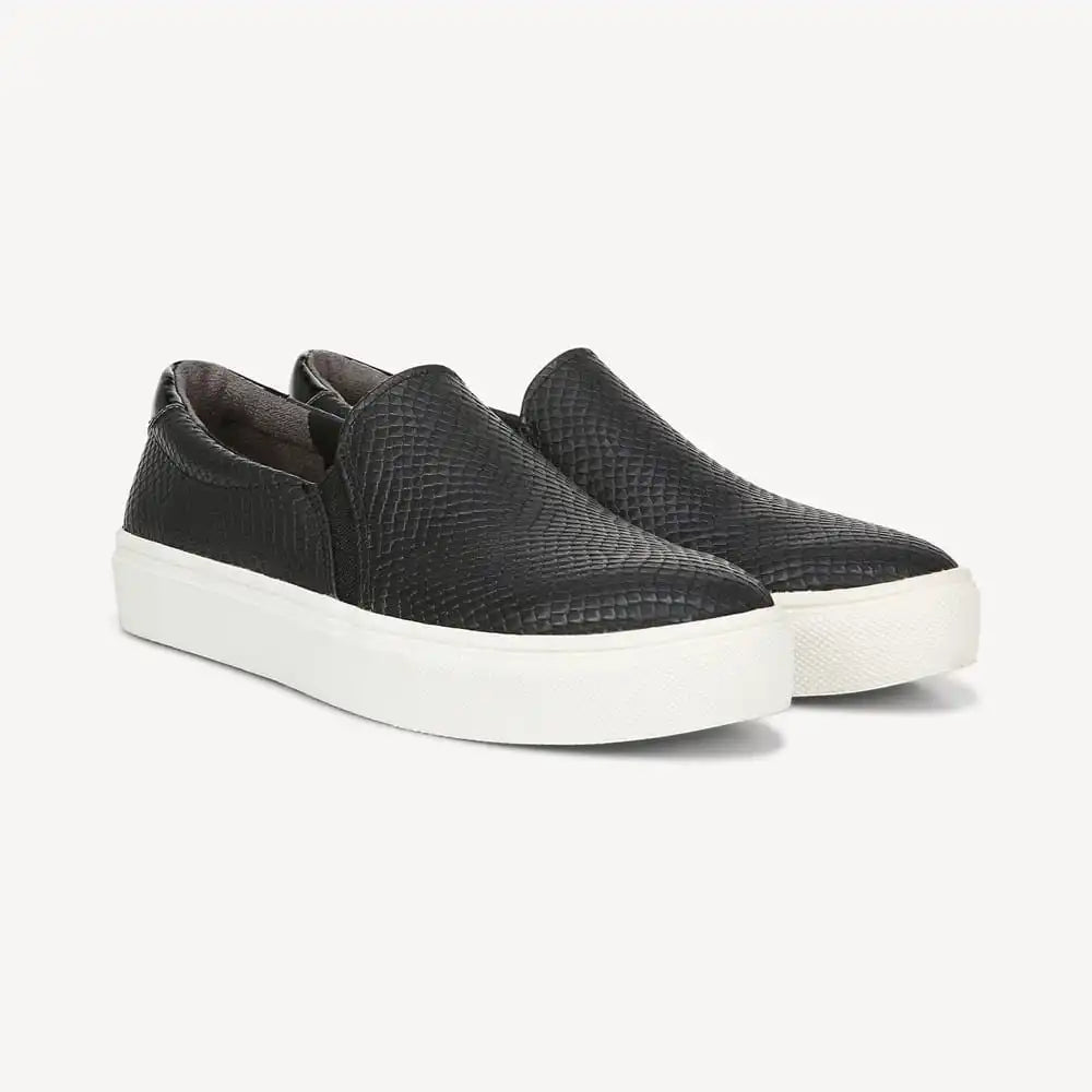 Women's Nova Slip On Sneaker