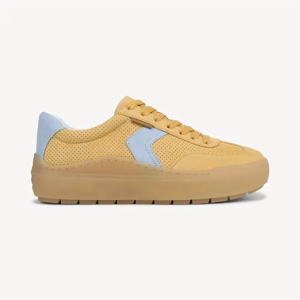 Women's Time Off Win Lace Sneaker