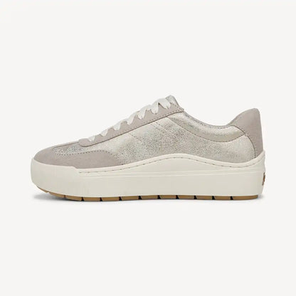 Women's Time Off Win Lace Sneaker