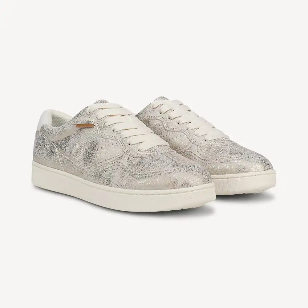 Women's Right On Sneaker