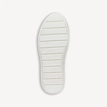 Women's Time Off Max Lace Up Sneaker